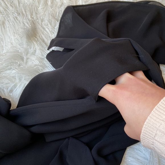 🎉HP!🎉 Aritzia Wilfred 100% Silk Black Tunic Dress - Picture 9 of 9